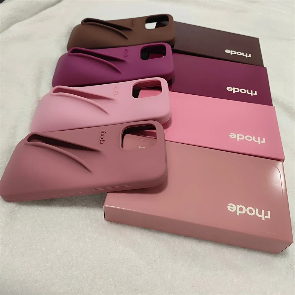 Rhode Luxe Grip™ – The Ultimate Fusion of Elegance & Everyday Convenience
